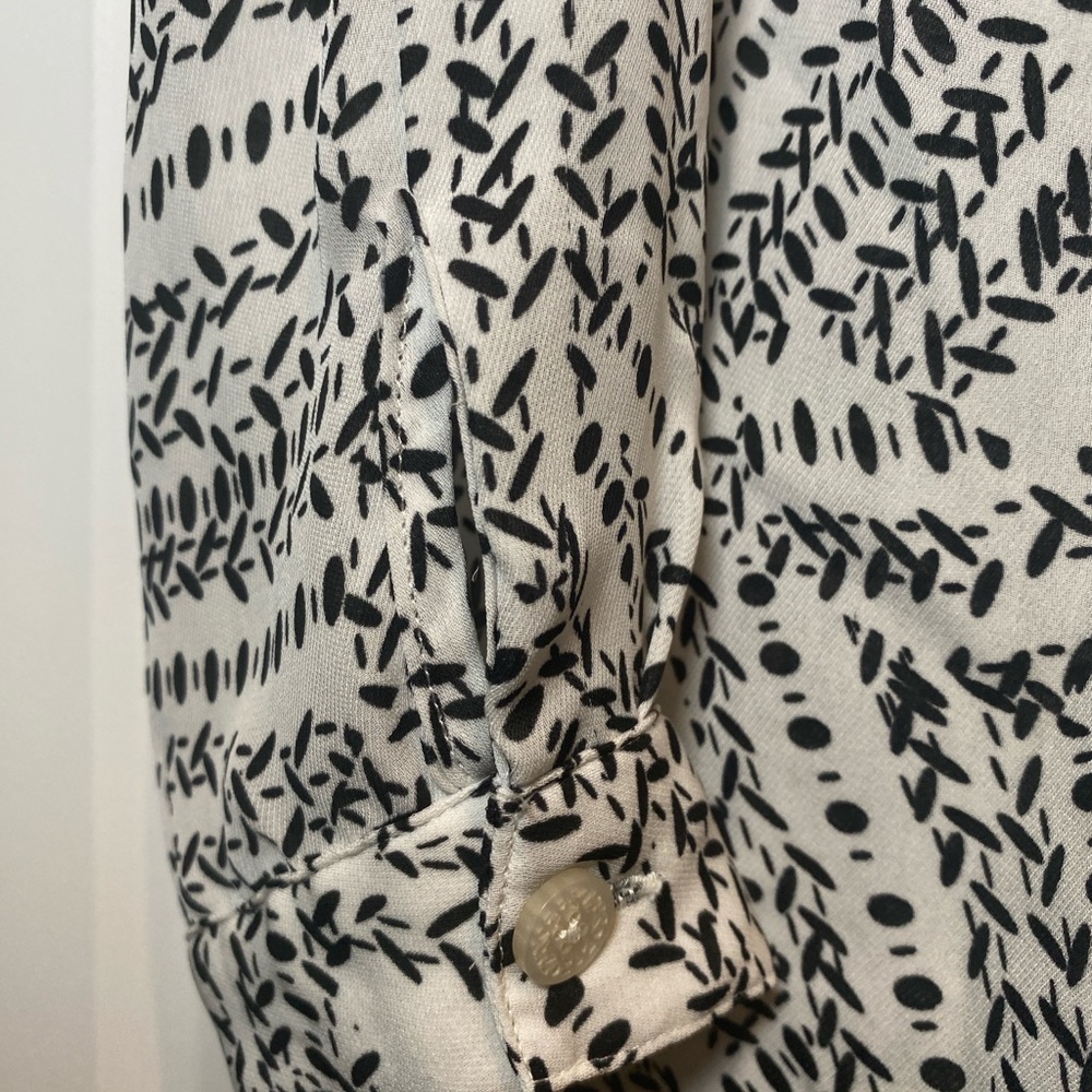 Cabi Split Back Button Down Printed Blouse - image 3